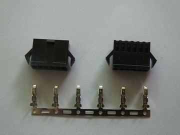 Chiny Nylon 66 UL94V-0 Housing Power Supply Connectors for AWG #18 - 22 Applicable Wire dystrybutor